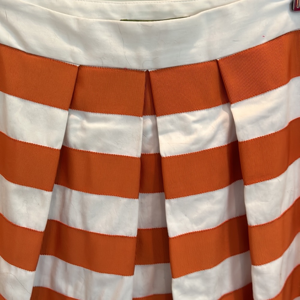 ELIZABETH MCKAY SKIRT. BRAND NEW WITH TAGS. SIZE 4 - Picture 3 of 5
